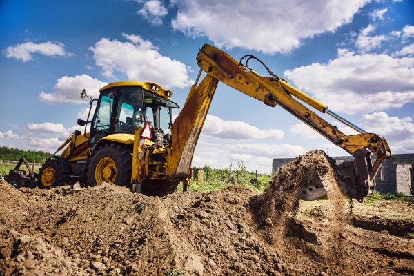 Cost of Backhoe Digging Service in Boulder
